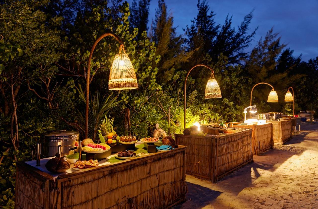 Grand Park Kodhipparu Maldives Otel Baros Island Dış mekan fotoğraf