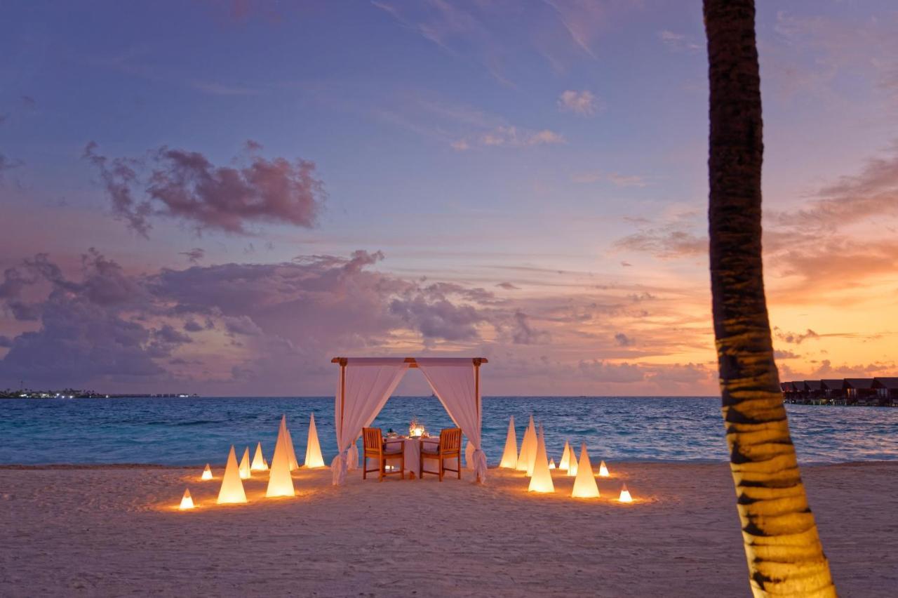 Grand Park Kodhipparu Maldives Otel Baros Island Dış mekan fotoğraf