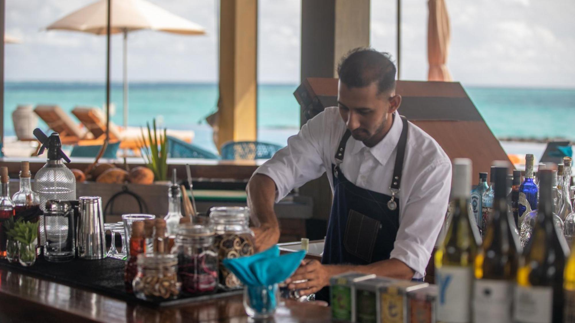 Grand Park Kodhipparu Maldives Otel Baros Island Dış mekan fotoğraf